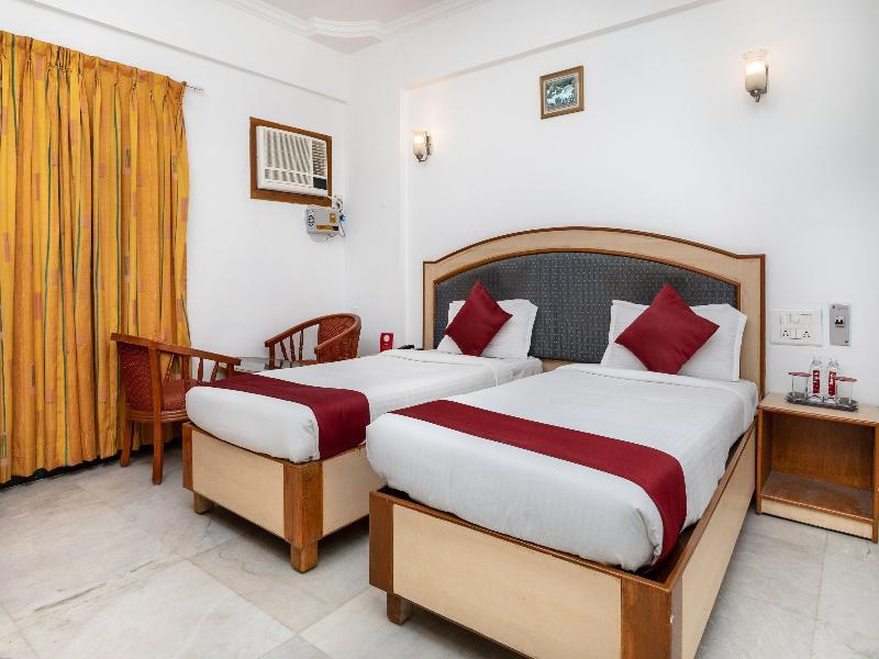 Mount Heera Hotel Chennai Exterior foto